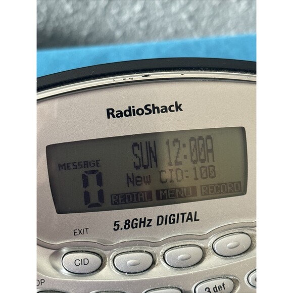 RadioShack 5.8 GHz Cordless Phone with Caller ID-Digital Answering System - Picture 7 of 15